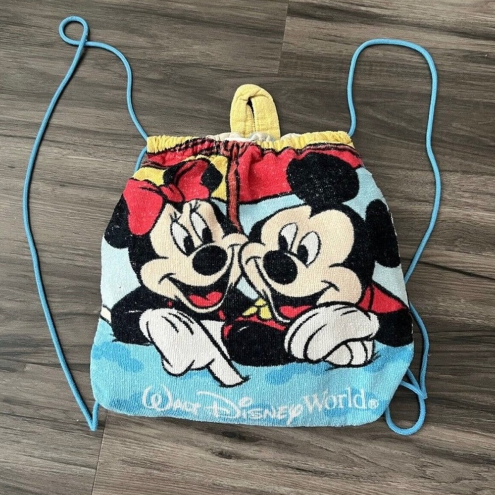 Disney World Parks Exclusive Mickey & Friends Foldable Beach Towel Backpack